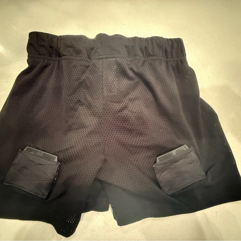 Elite Hockey Junior Med Black Loose Fitting Hockey Shorts w Velcro for Socks